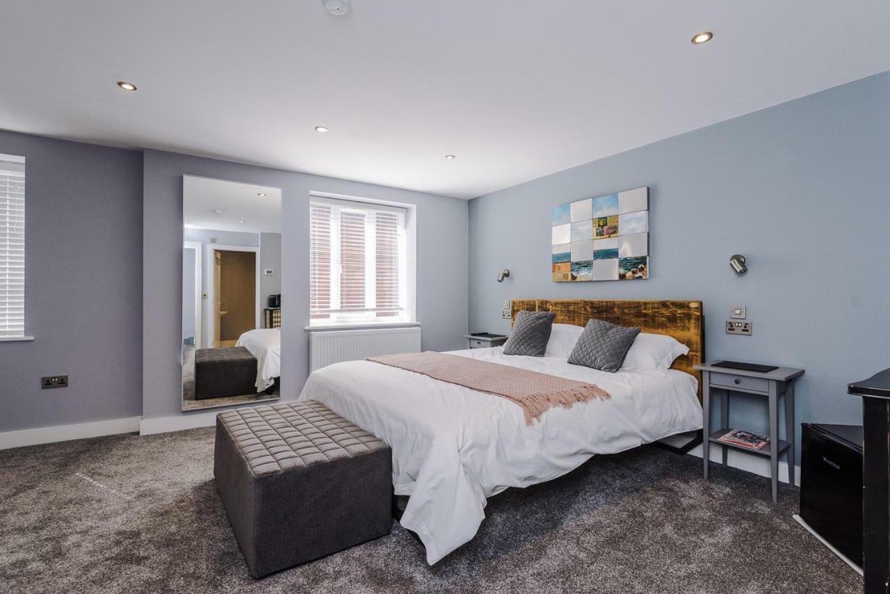 Lymm Boutique Rooms Exterior photo