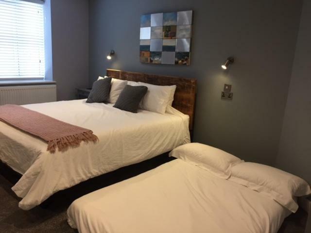 Lymm Boutique Rooms Exterior photo
